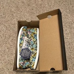TOMS Multi Monopoly Money Print